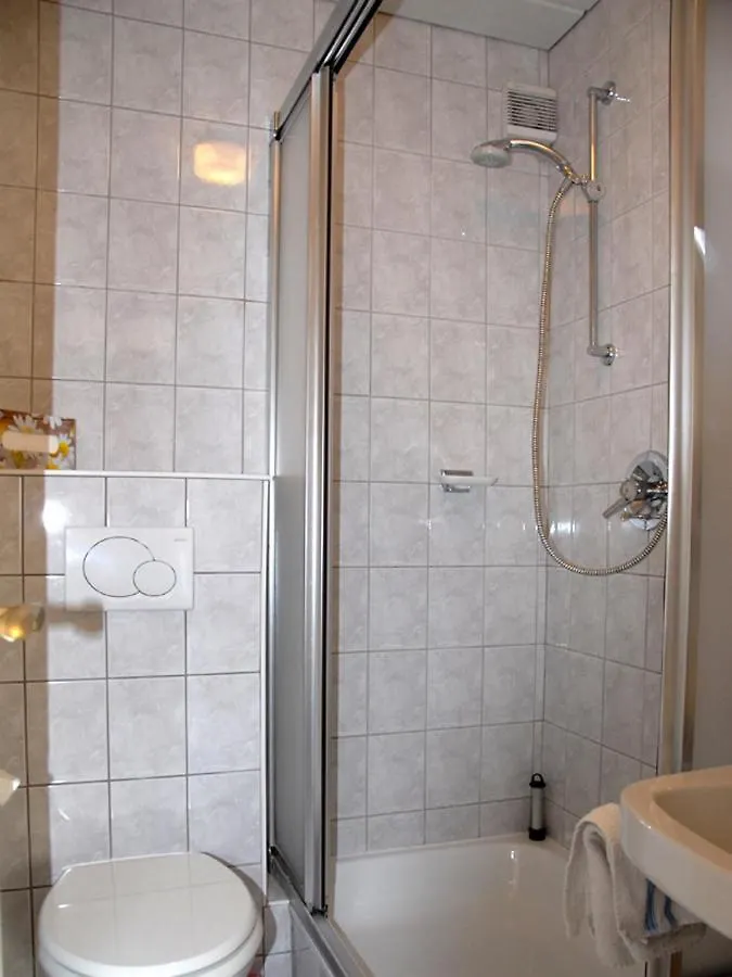 Apartment Gaestehaus Gamsei - Bosch Hermann Grassau  Germany